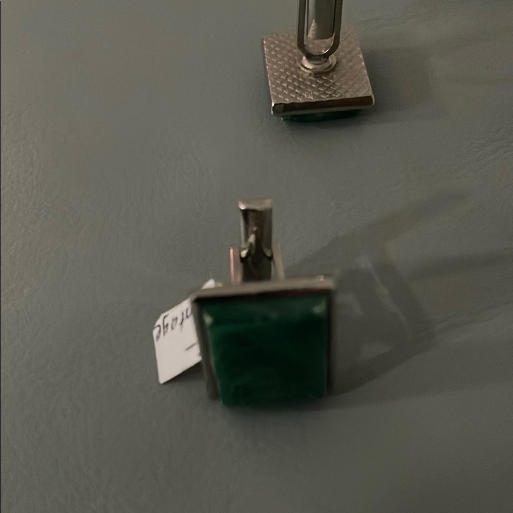 Green Rectangular Cufflinks - Picture 3 of 3